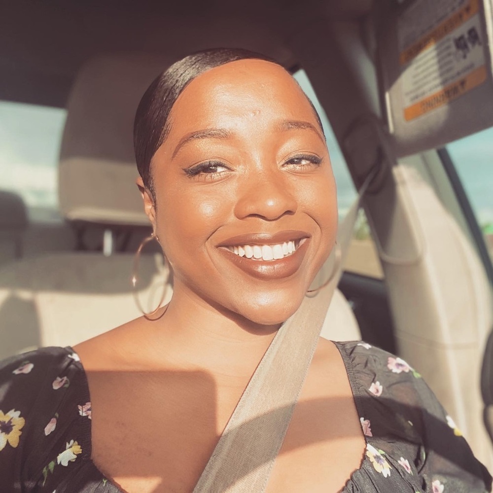 Meet your Posher, Damessa